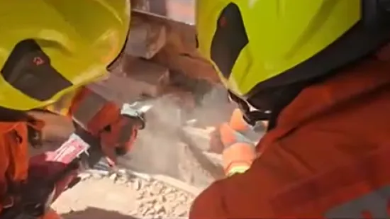 Iz zidova kuće dopirali su jezivi zvukovi: Vatrogasci otkrili vrlo uznemirujuć prizor