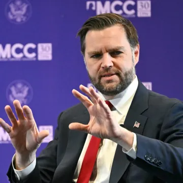 JD Vance se oglasio nakon izbora u Mađarskoj: 'Žao mi je Orbana, ali...'