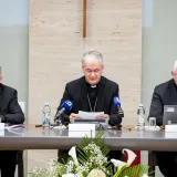 Mons. Kutle&scaron;a pozvao biskupe da mole za mir, posebno na Bliskom istoku i Ukrajini