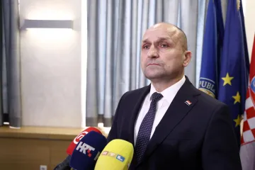 Anu&scaron;ića pitali o tri obalna ophodna broda: 'Zavr&scaron;it ćemo ih po povoljnijoj cijeni'