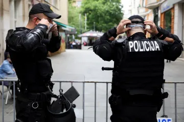 Nosio masku Batmana dok je tukao žrtvu: Kroz prozor bacili sina glazbenog menadžera?