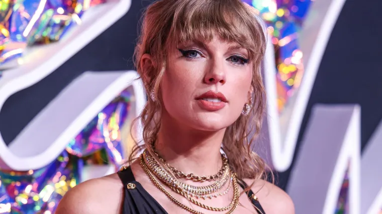 Ima li itko jači ili uvijek samo Taylor Swift? Opet pomela sve u nominacijama za American Music Awards
