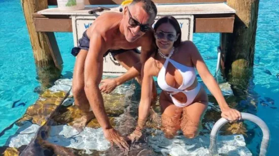 Druženje koje je preraslo u ljubav: Stipe Drvi&scaron; na karipskom otoku uživao u dru&scaron;tvu zanosne brinete