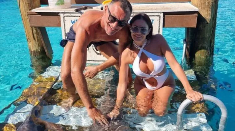 Druženje koje je preraslo u ljubav: Stipe Drvi&scaron; na karipskom otoku uživao u dru&scaron;tvu zanosne brinete