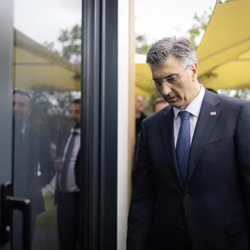 Stručnjak upozorio na najgoru noćnu moru pa 'pokopao' Vladine mjere: 'Apeli su komični'