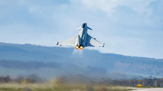 Putin poslao bombarder na 'Otok'? Britanci u strahu podigli borbene zrakoplove