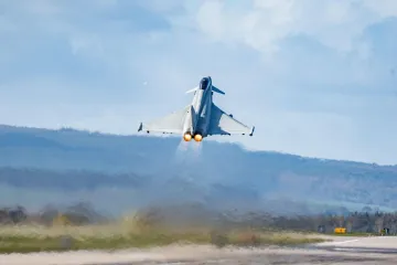 Putin poslao bombarder na 'Otok'? Britanci u strahu podigli borbene zrakoplove