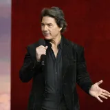 Možete li vjerovati da je ovo Tom Cruise? Pretvorio se u sijedog starca s pivskim trbuhom