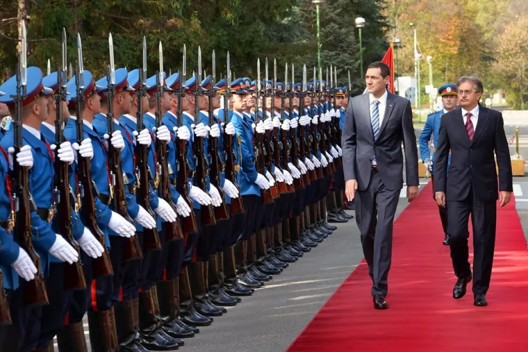 Vučić diže alarm, ali vojni sporazum Beograda i Zagreba odavno postoji! Imamo sve detalje