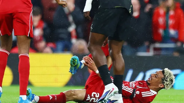 Užasne vijesti za Liverpool i Francusku: Skupocjeni napadač teže ozlijeđen