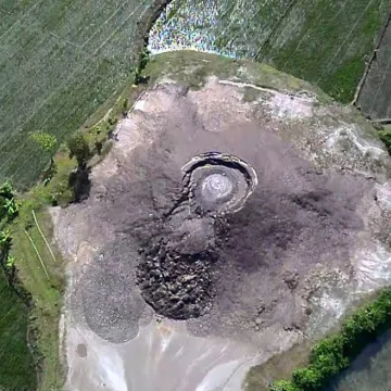 Stručnjaci pozivaju na oprez: Neobičan prirodni fenomen privlači sve vi&scaron;e turista