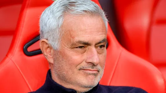 Mourinho se vraća u Englesku i preuzima klub svog mentora?