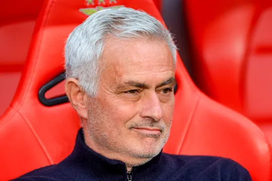 Mourinho se vraća u Englesku i preuzima klub svog mentora?