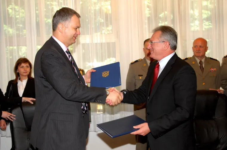 Vučić diže alarm, ali vojni sporazum Beograda i Zagreba odavno postoji! Imamo sve detalje