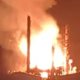 Rafinerija gorjela 13 sati, objavljena snimka buktinje: 'Pogođena je proizvodnja benzina'