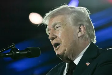 Trump objavio usred noći: 'Sutra će se dogoditi ne&scaron;to čega nije bilo 34 godine'