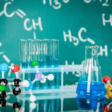 [KVIZ] Ove kemijske spojeve svakodnevno susrećemo: Dokaži da nije nemoguće imati sve točno