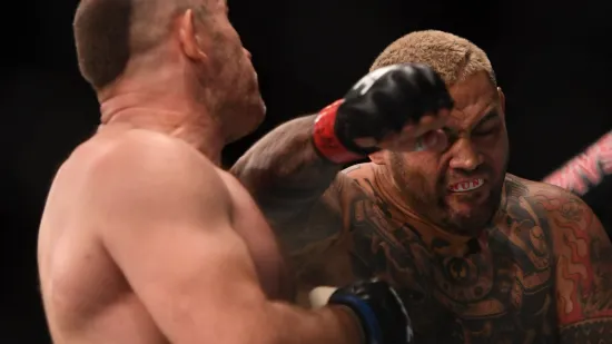 Uhićen slavni MMA borac: Isplivali detalji, prijetio je ženi smrću