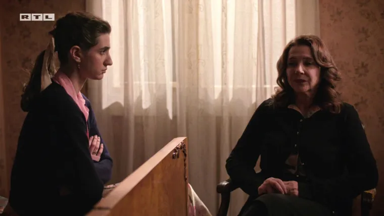 Đordano se udvara Zori, a Katarina odlazi u posjet Jakovu