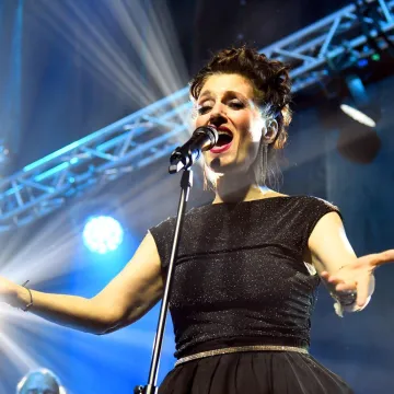 Dokažite da poznajete repertoar Doris Dragović i prepoznajte ove hitove samo po jednom stihu