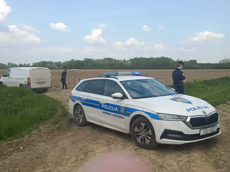Detalji nesreće kod Vinkovaca: Avionu je otkazao motor, a onda je krenula drama