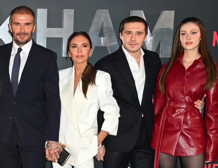 Victoria Beckham prekinula &scaron;utnju o svađi sa sinom: 'Uvijek smo ih poku&scaron;avali za&scaron;tititi'