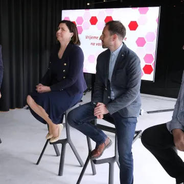 Ključni izazovi menadžera novog doba: OECD, primjena AI-a, i upravljanje rizicima