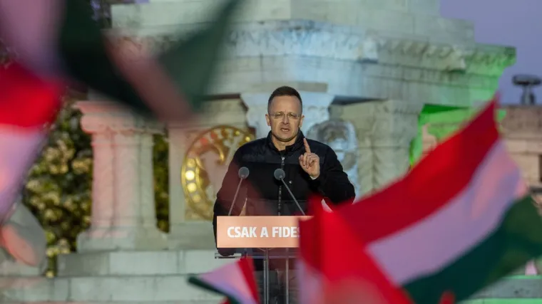 Gdje je nestao ovaj čovjek? Orbanov jastreb uni&scaron;tavao dokumente, a sada kao da je 'propao u zemlju'