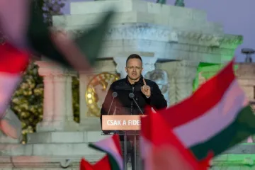 Gdje je nestao ovaj čovjek? Orbanov jastreb uni&scaron;tavao dokumente, a sada kao da je 'propao u zemlju'