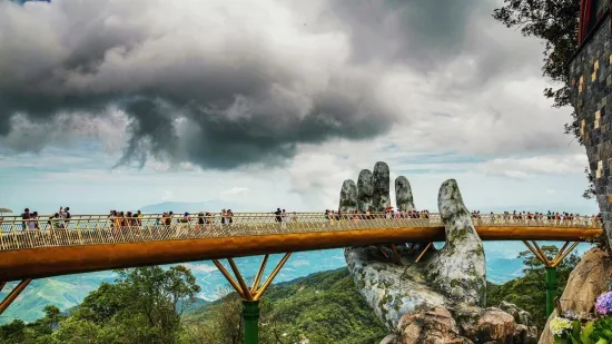 Ovi ljudi su u 'Božjim rukama': Pogledajte kako izgleda Zlatni most koji odu&scaron;evljava svijet