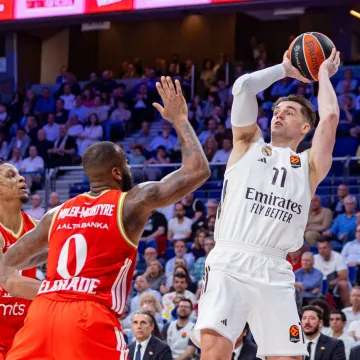 Hezonja predvodio Real u pobjedi nad Crvenom Zvezdom