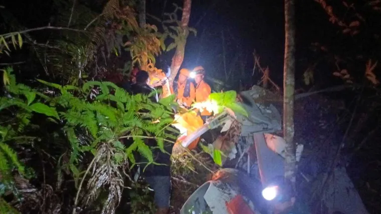 Helikopter se sru&scaron;io pet minuta nakon polijetanja: Osam osoba je poginulo