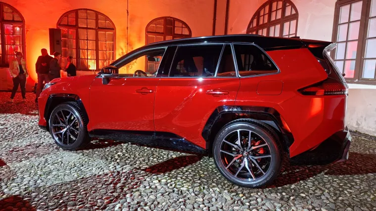 Počinje novo poglavlje SUV ikone: Potpuno novi RAV4 stigao u Hrvatsku!