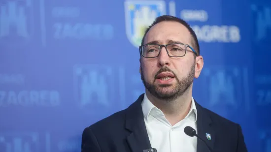 Napali Toma&scaron;evića zbog Hoda za život: 'Čega se boji, da mu ne dođe Thompson?'