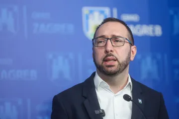 Napali Toma&scaron;evića zbog Hoda za život: 'Čega se boji, da mu ne dođe Thompson?'