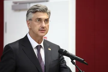 Plenković iza&scaron;ao pred novinare: 'Otvaranje Hormu&scaron;kog tjesnaca je odlična vijest'
