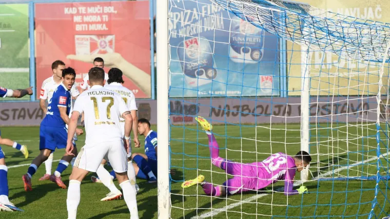 Pogledajte golove s lude utakmice na Apa&scaron;u: Hajduk je nekim čudom izvukao remi