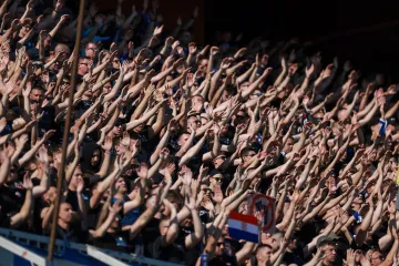Bad Blue Boysi napravili šou na Sjeveru, kamera snimila i dame s posebnim zadatkom