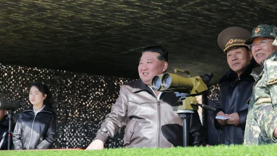 Kim koristi priliku: Ponovno lansirao balističke projektile u pravcu jedne zemlje