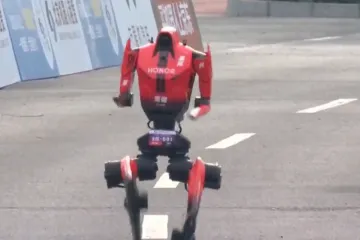 Robot sru&scaron;io ljudski rekord u polumaratonu, pogledajte snimku: 'Zaista impresivno'
