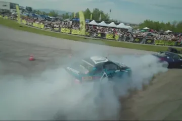 Kakav spektakl na DONUT Driftu: Ru&scaron;io autom gume, sve se zadimilo