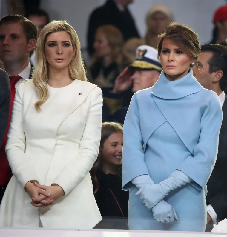 Kakav bezobrazluk! Sprema se novo vjenčanje u obitelji Trump, a gdje je Melanija u cijeloj priči?