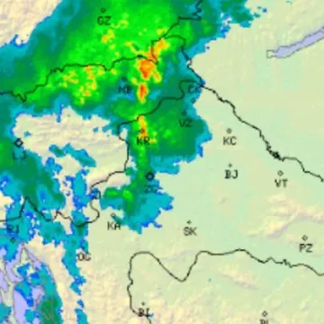 Sloveniju pogodilo nevrijeme s tučom, obilne oborine sve poplavile! DHMZ: 'Prijeti i Hrvatskoj'