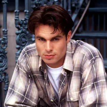 Preminuo glumac iz hit serija 90-ih: Fanovi se opra&scaron;taju od zvijezde 'Melrose Placea'