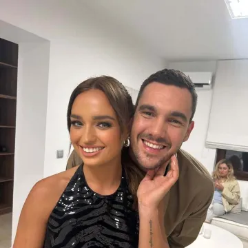 Kaja podijelila trenutke romantičnog vikenda s Karlom: Sreću im upotpunio novi član obitelji