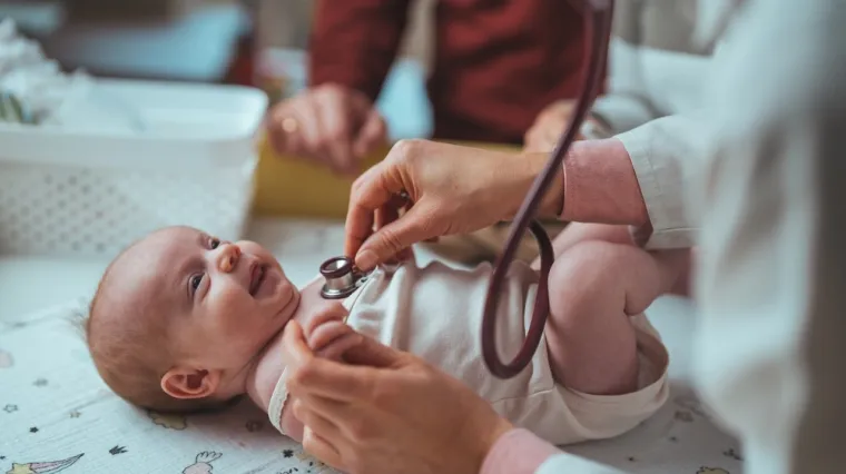 Pravilo patronažne sestre za posjete bebi izazvalo raspravu: 'Niste to zaslužili'