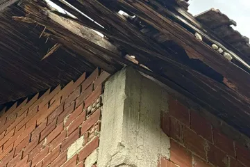 Grom udario kuću tijekom nevremena, vatrogasci objavili fotografije