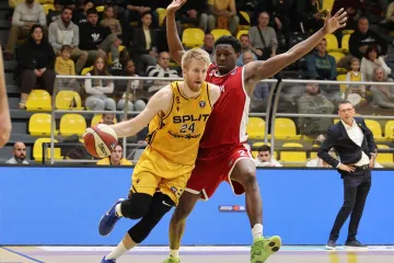 Split te&scaron;ko stradao u Beogradu i ispao iz lige