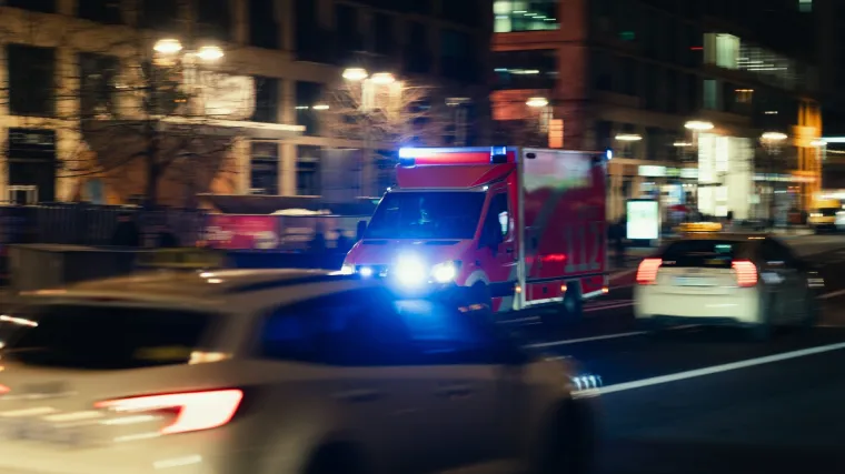 Majka i kćeri blizanke (18) poginule u sudaru s kamionom: Jedan je detalj misterij