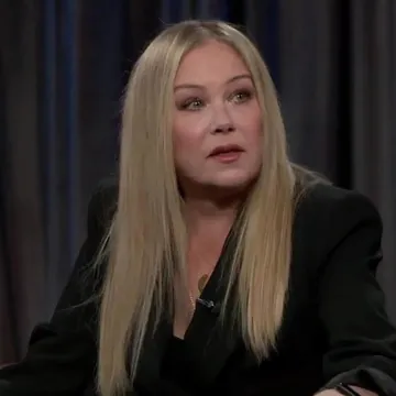 Christina Applegate prekinula &scaron;utnju: 'Zdravstveni problemi su konstanta za mene'